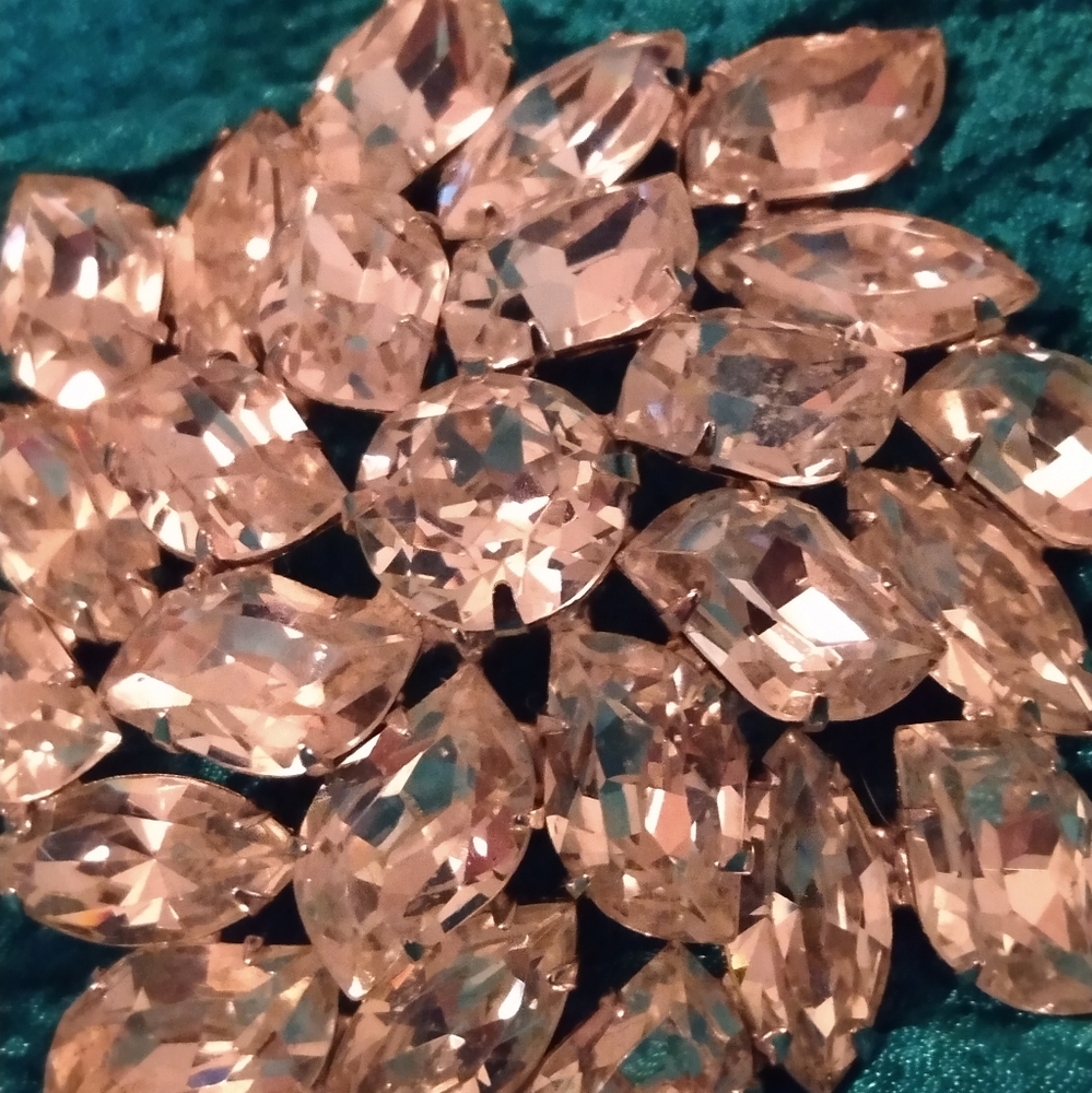 Brilliant Weiss Rhinestone Brooch